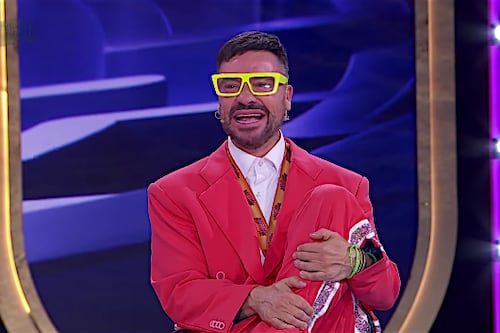 Shiky no escarmienta y resulta herido tras accidente automovilístico: esto se sabe