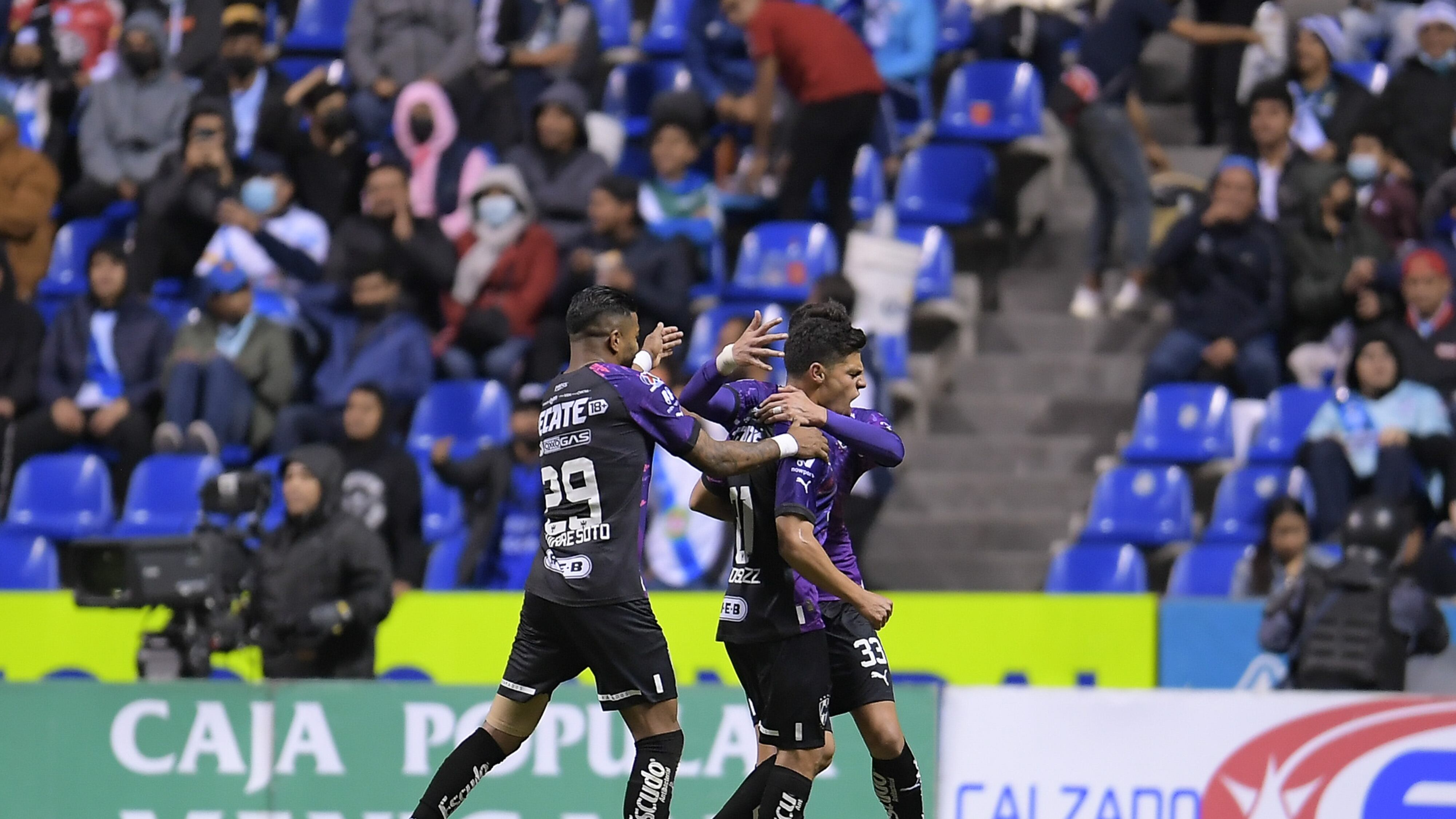 Rayados se llevó el triunfo en el Estadio Cuauhtémoc.