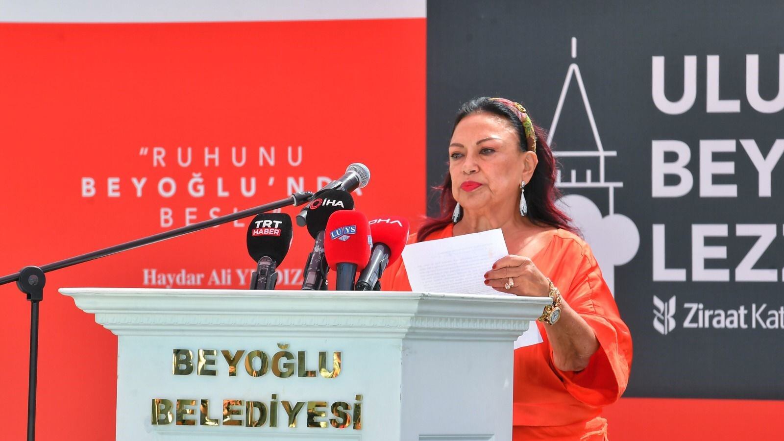 Isabel Arvide, cónsul de México en Estambul se deslinda de ayuda humanitaria