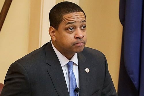 Exvicegobernador asesina a su esposa y luego se quita la vida; sus hijos estaban en casa