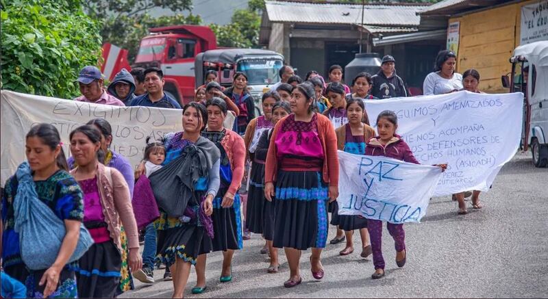 Indigenas desplazados