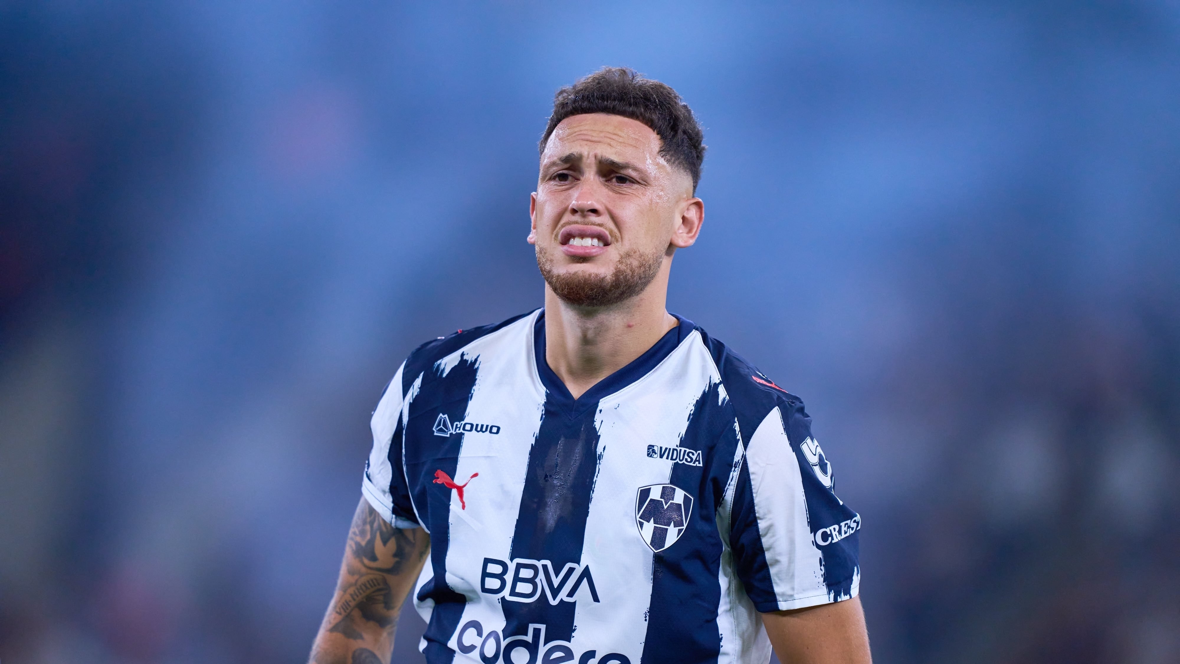 Lucas Ocampos sufrió aparatoso accidente.