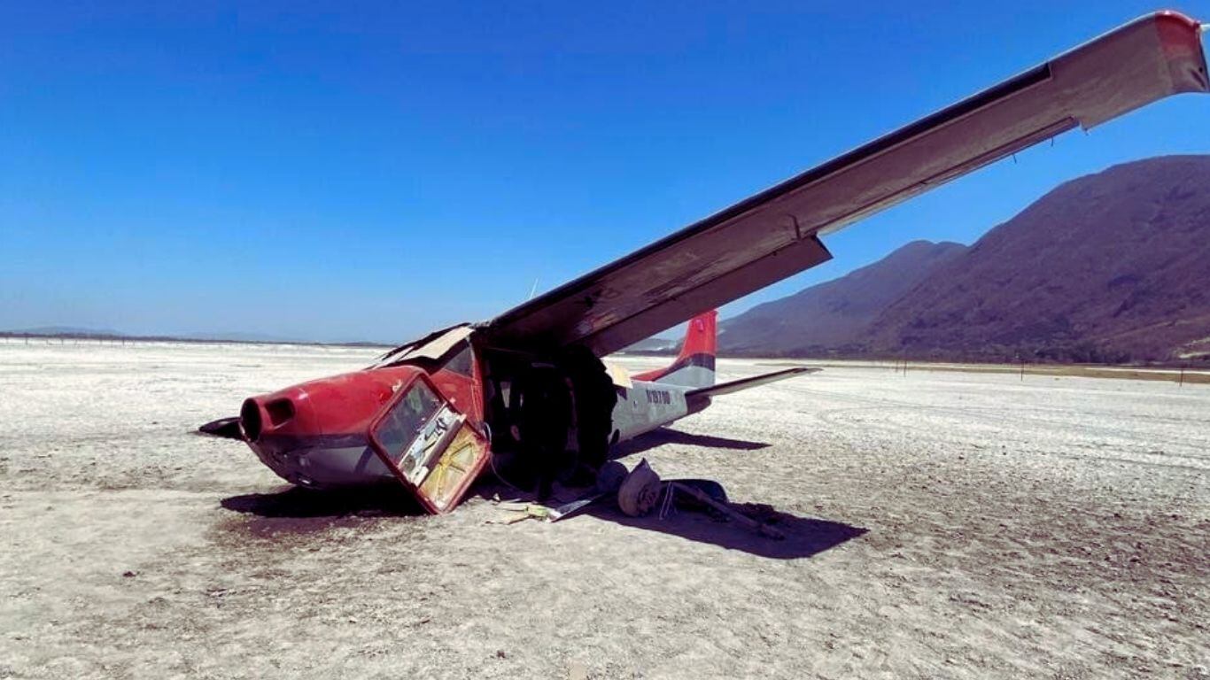 Avioneta se desploma en Jalisco