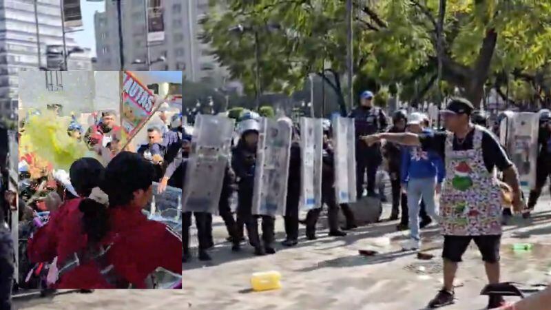 Enfrentamiento entre comerciantes y policías en la Alameda Central