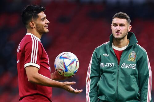 ¡Brillan los mexicanos! Raúl Jiménez y Santi se lucen con golazos en pretemporada