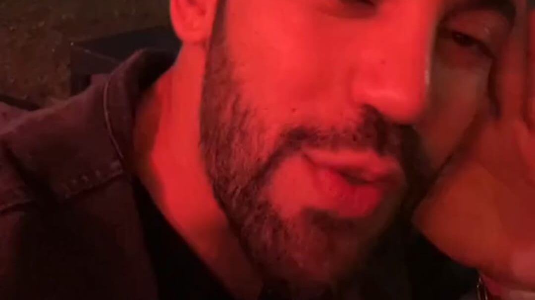 Barrera expresó que al momento de entrar, el guardia simplemente le dijo: “Ella no”.