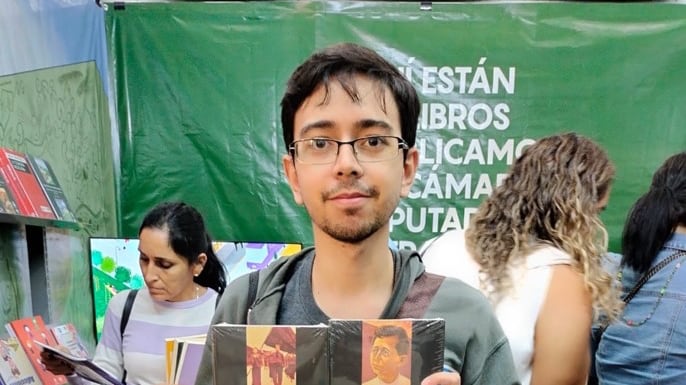 El stand del Consejo Editorial de la Cámara de Diputados es el número 422 en Cintermex.