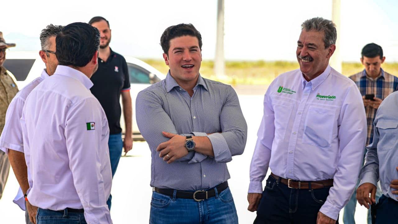 Samuel García presenta nuevo libro sobre federalismo mexicano