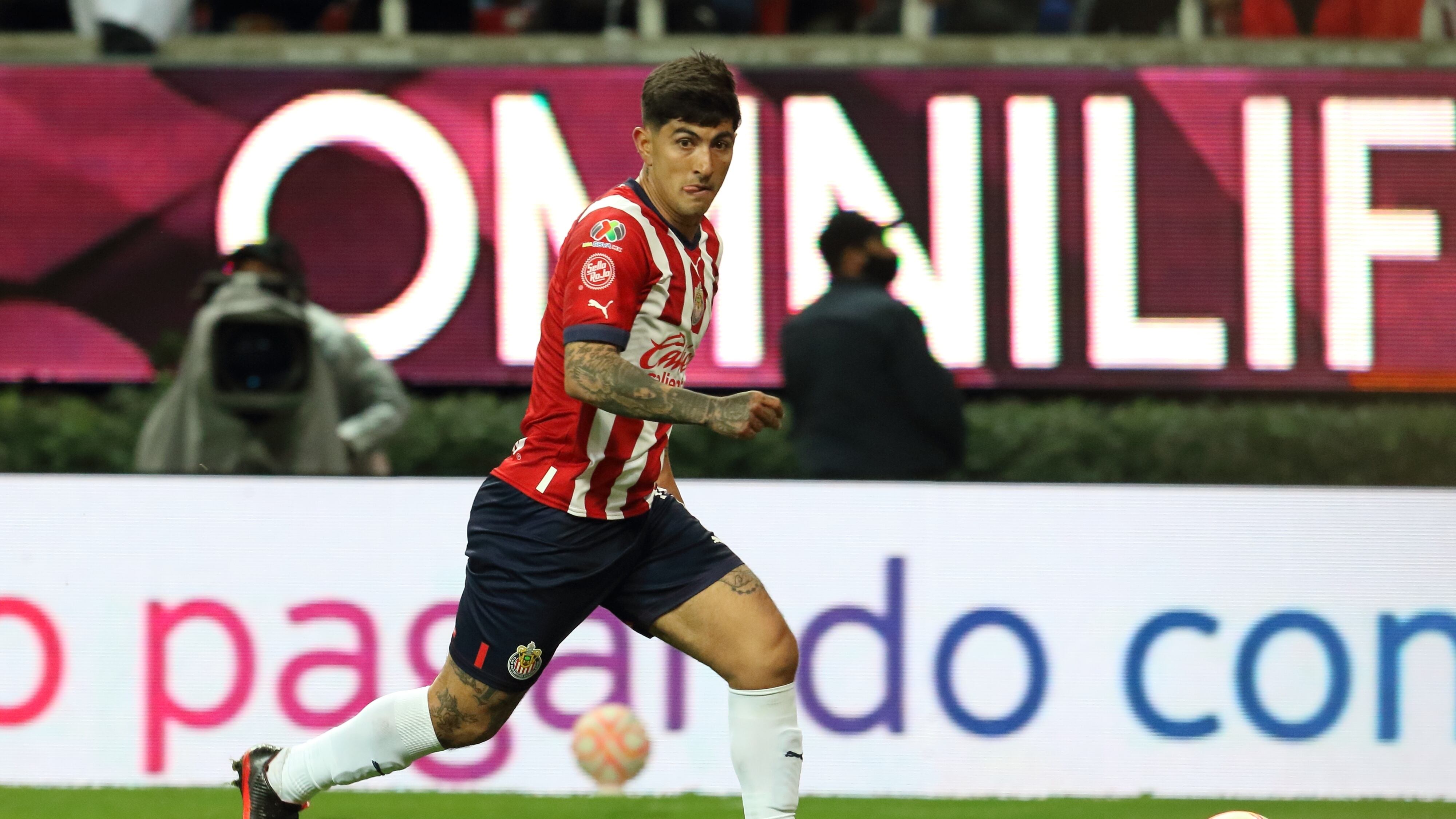 Victor Guzman Chivas Refuerzo