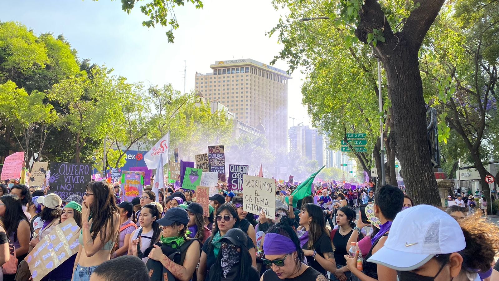 Marcha 8M 2023 por Paseo de la Reforma