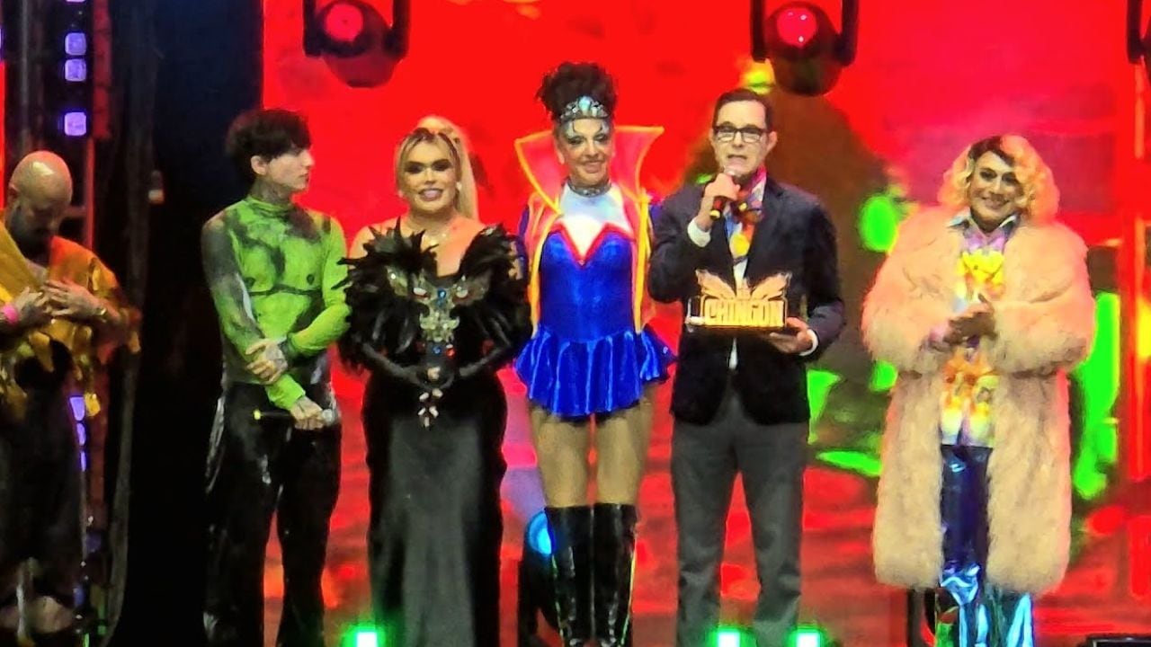 El conductor de televisión recibió el premio a 'El más chingón'