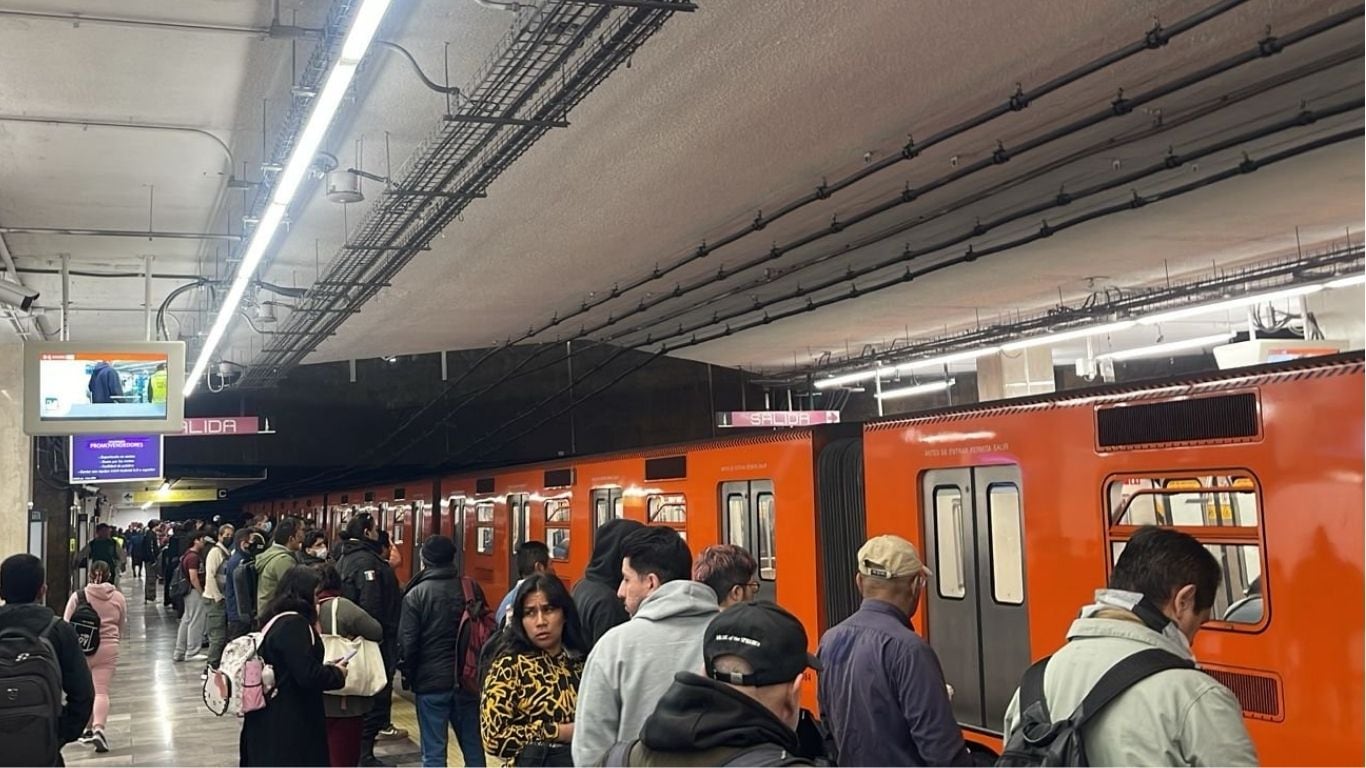 Alta demanda en el Metro de la CDMX