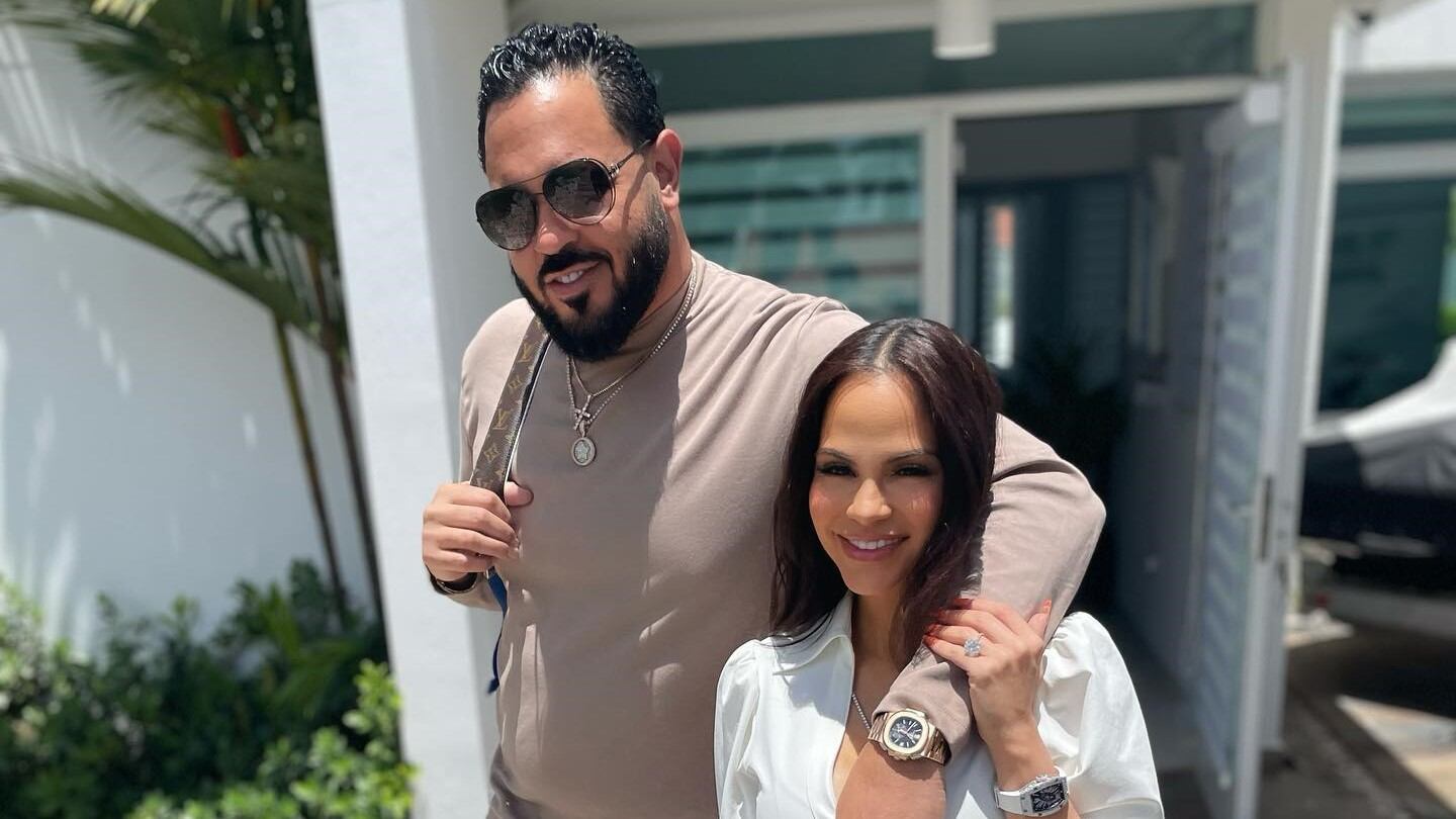 “Mañana será un día difícil pero con Fe, todo es posible. Seguimos orando.” Declare Raphy Pina, esposo de Natti Natasha.