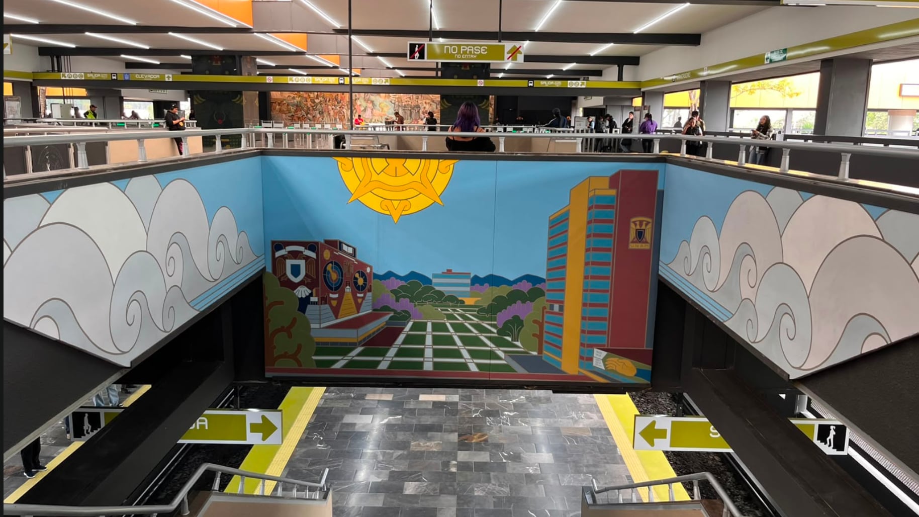 Metro Universidad Línea 3