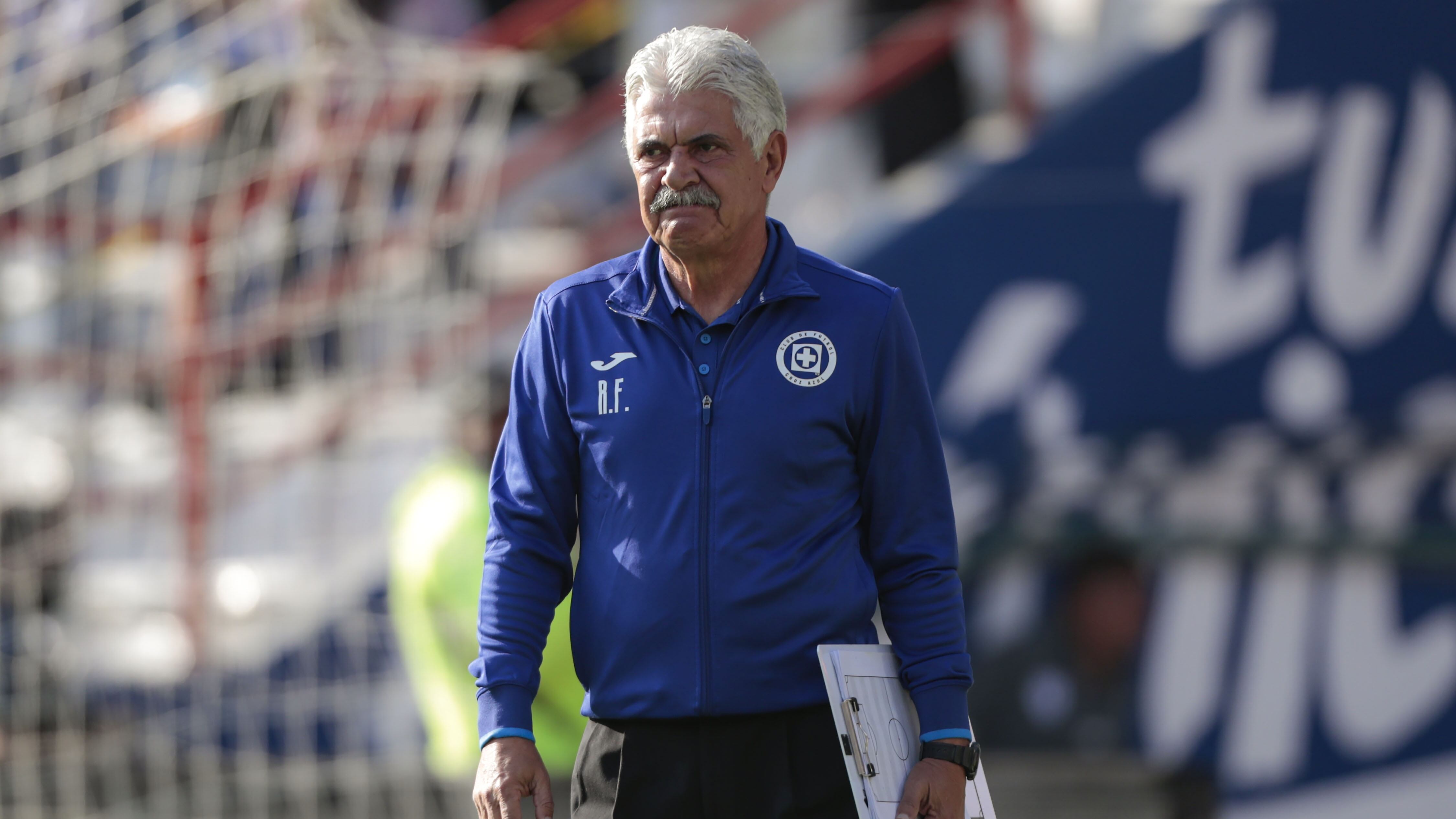 Ricardo Ferretti fue sancionado por la Comisión Disciplinaria.