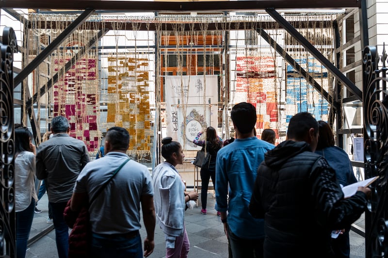 Del 26 de septiembre al 5 de octubre, el Bosque de Chapultepec se transforma en un recorrido creativo con exposiciones, talleres, cine y más de 100 diseñadores que mostrarán cómo el diseño está en todo lo que nos rodea