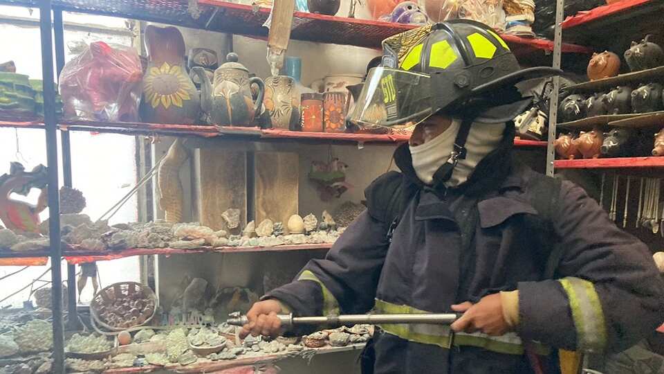 Se incendia Mercado Hidalgo.