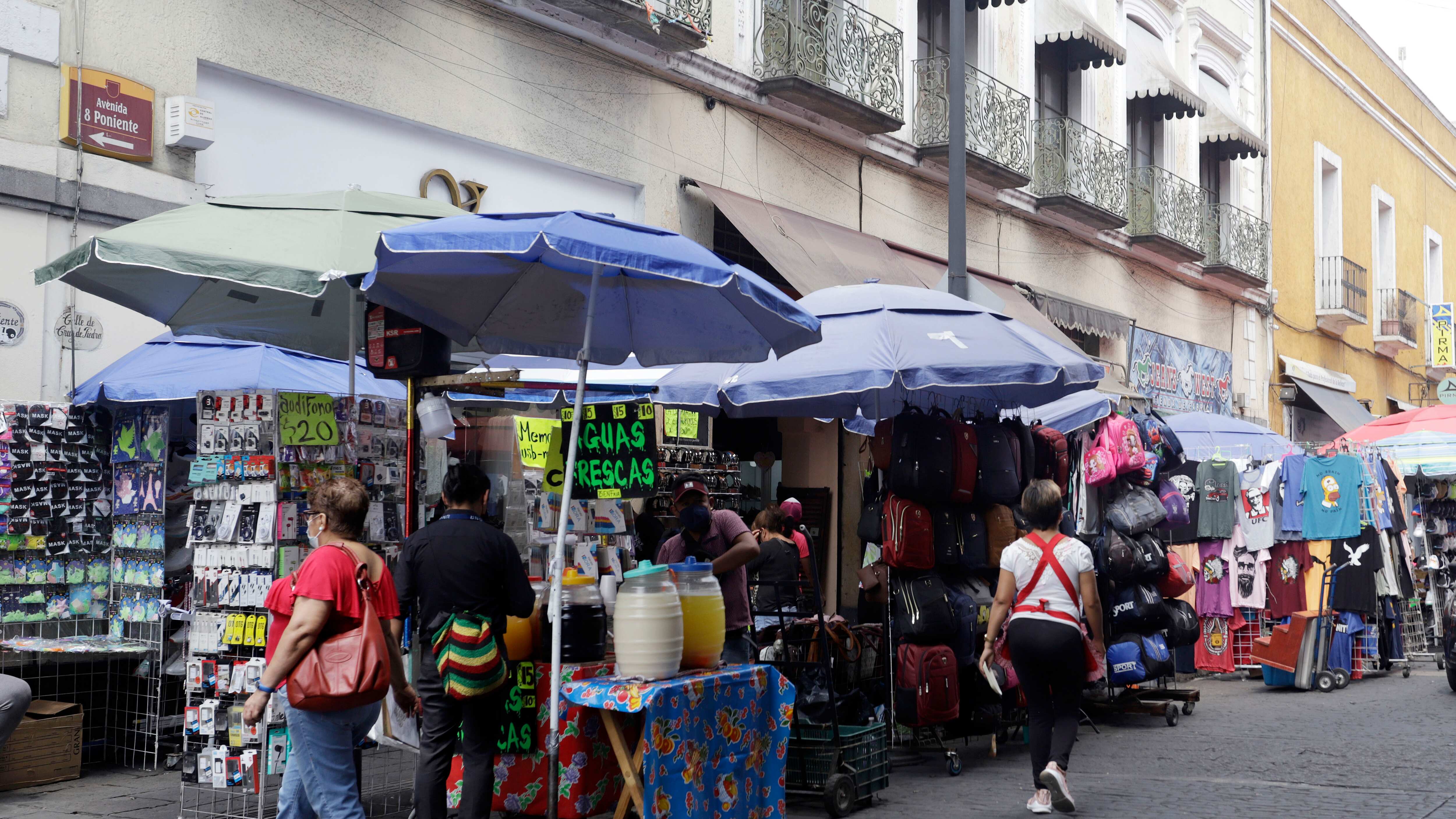 Barbosa promete trabajar con Lalo Rivera para atender ambulantaje