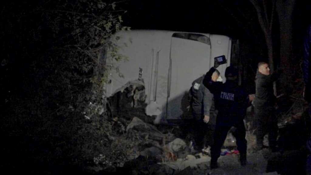 De momento, los propietarios del autobús no han sido localizados.