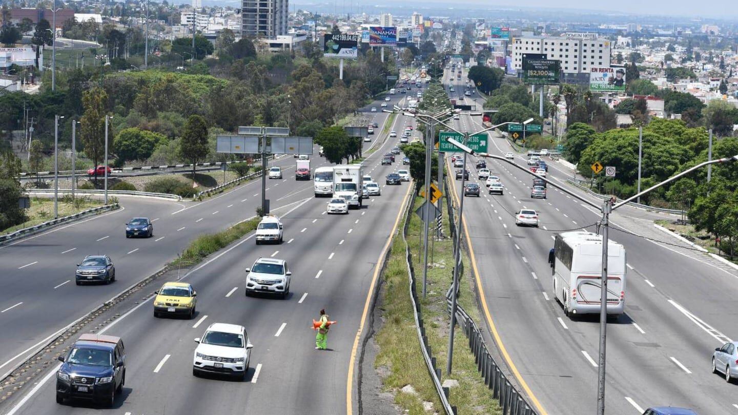 Atrasos y rehabilitación de la Carretera 57.