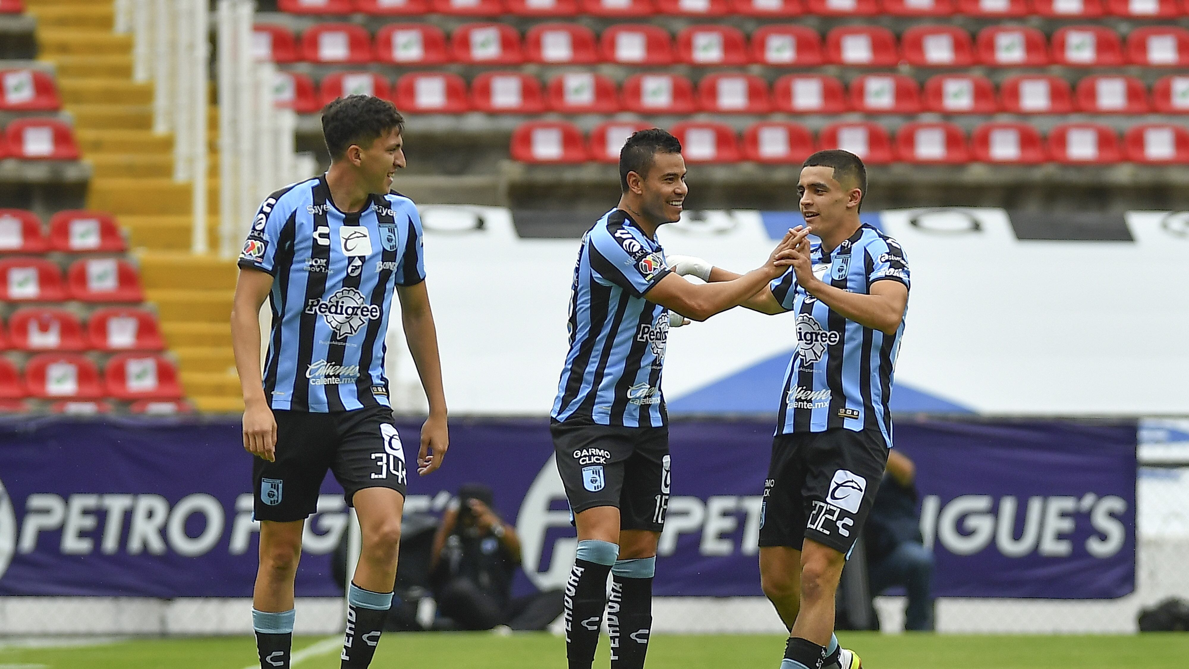 Los Gallos Blancos sumaron su primer triunfo