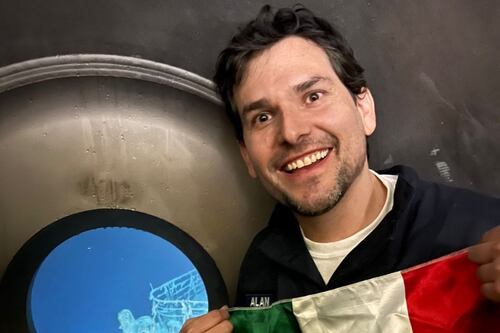 “A la madre”, así reaccionó Alan Estrada al enterarse de la desaparición del submarino en el que viajó hace un año