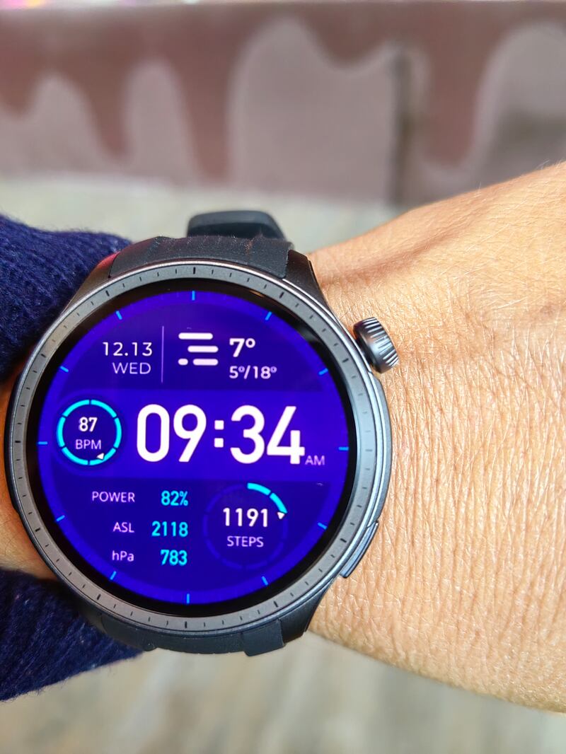 Smartwatch Amazfit Balance y Amazfit Active