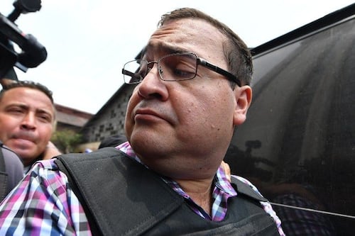 ¡Seguirá en la cárcel! Procesan otra vez a Javier Duarte por nuevos cargos