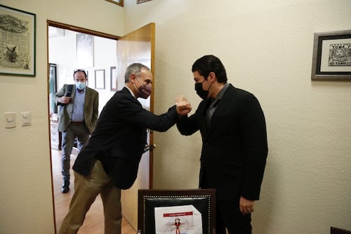 Acuerda Samuel García con López-Gatell 1.5 millones de vacunas Covid para Nuevo León