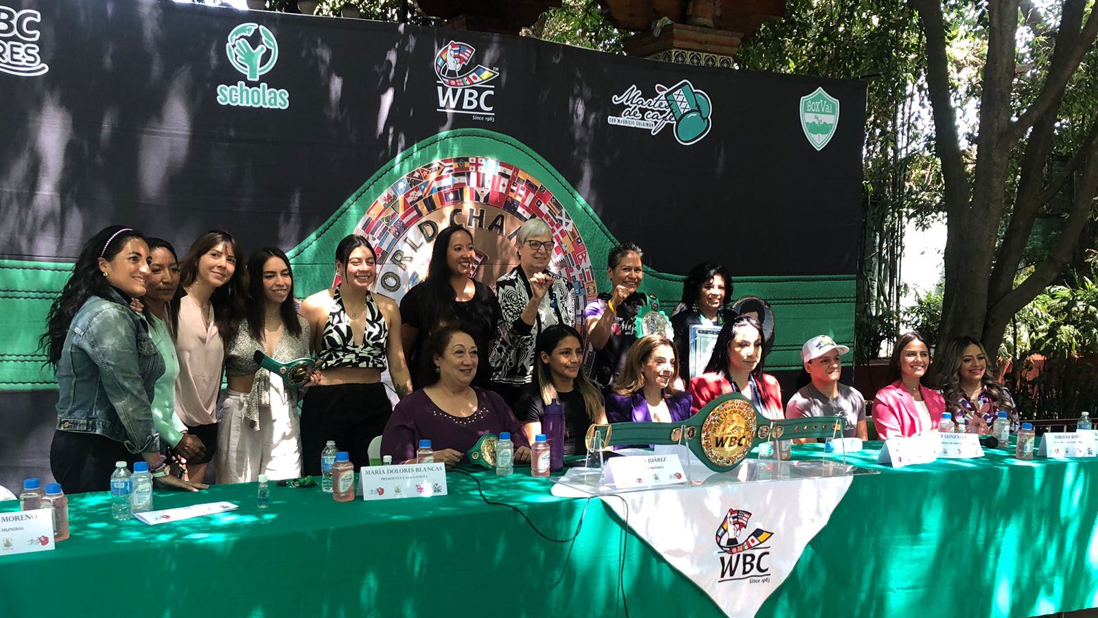 El CMB reconoció el trabajo de la mujer en el deporte I Iván Navarro