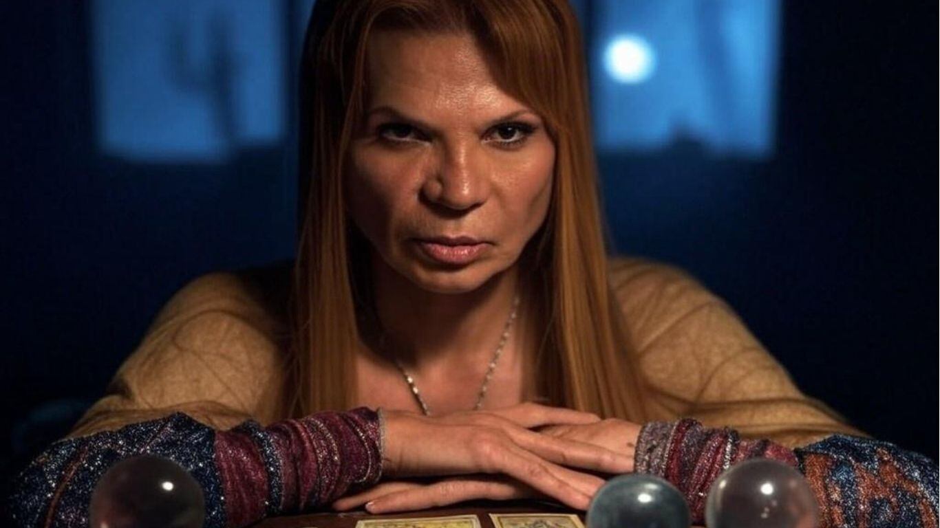 Mhoni Vidente visualiza la caída de un asteroide