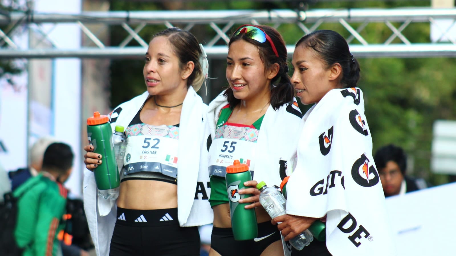 Adela Honorato celebró a lo grande en CDMX I @21KCDMX