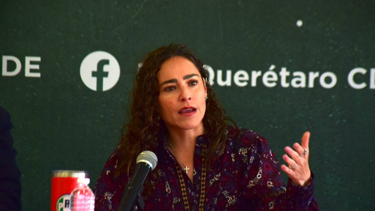 Dirigente estatal del PRI, Abigaíl Arredondo.