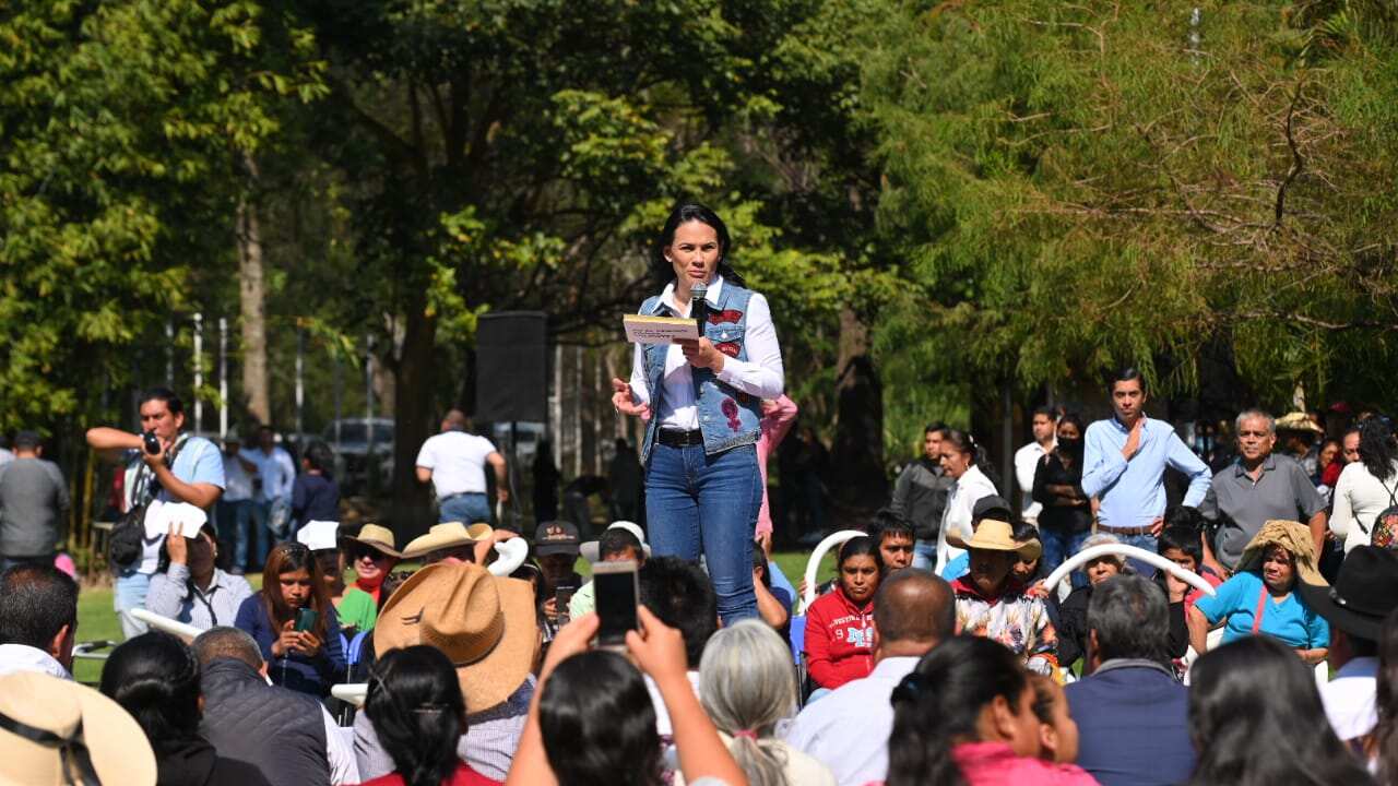 Alejandra del Moral pide a militantes del PRI unida para elecciones a gobernador