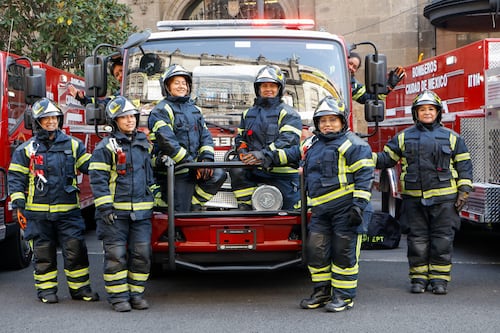 Bomberos, más allá del fuego