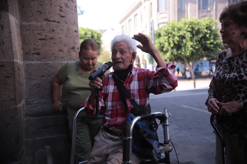 Vecinos de Lomas del Paradero afirman que es de los pocos espacios para la atención de adultos mayores.