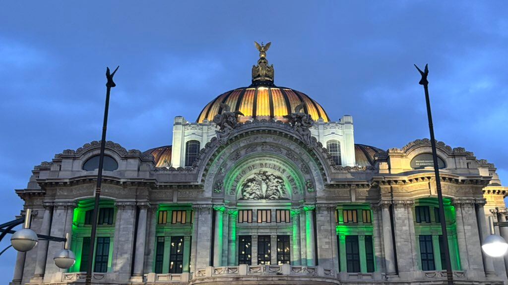 Encendido verde de edificios