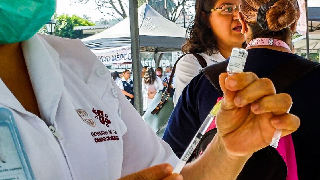 Las personas no vacunadas tienen un 90% de probabilidad de contagio.