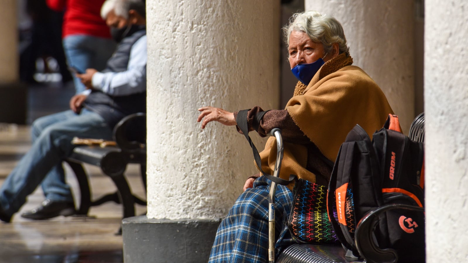 73% de las mujeres piensa que sus hijos o familiares las mantendrán en su vejez; 40% señala que su pareja es responsable de que tenga un buen retiro laboral.