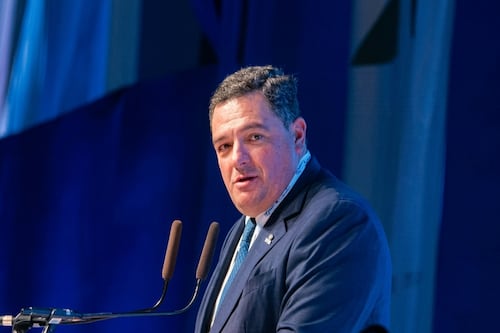 Presidente de Caintra revela a Sheinbaum que extorsiones golpean al 54% de los industriales