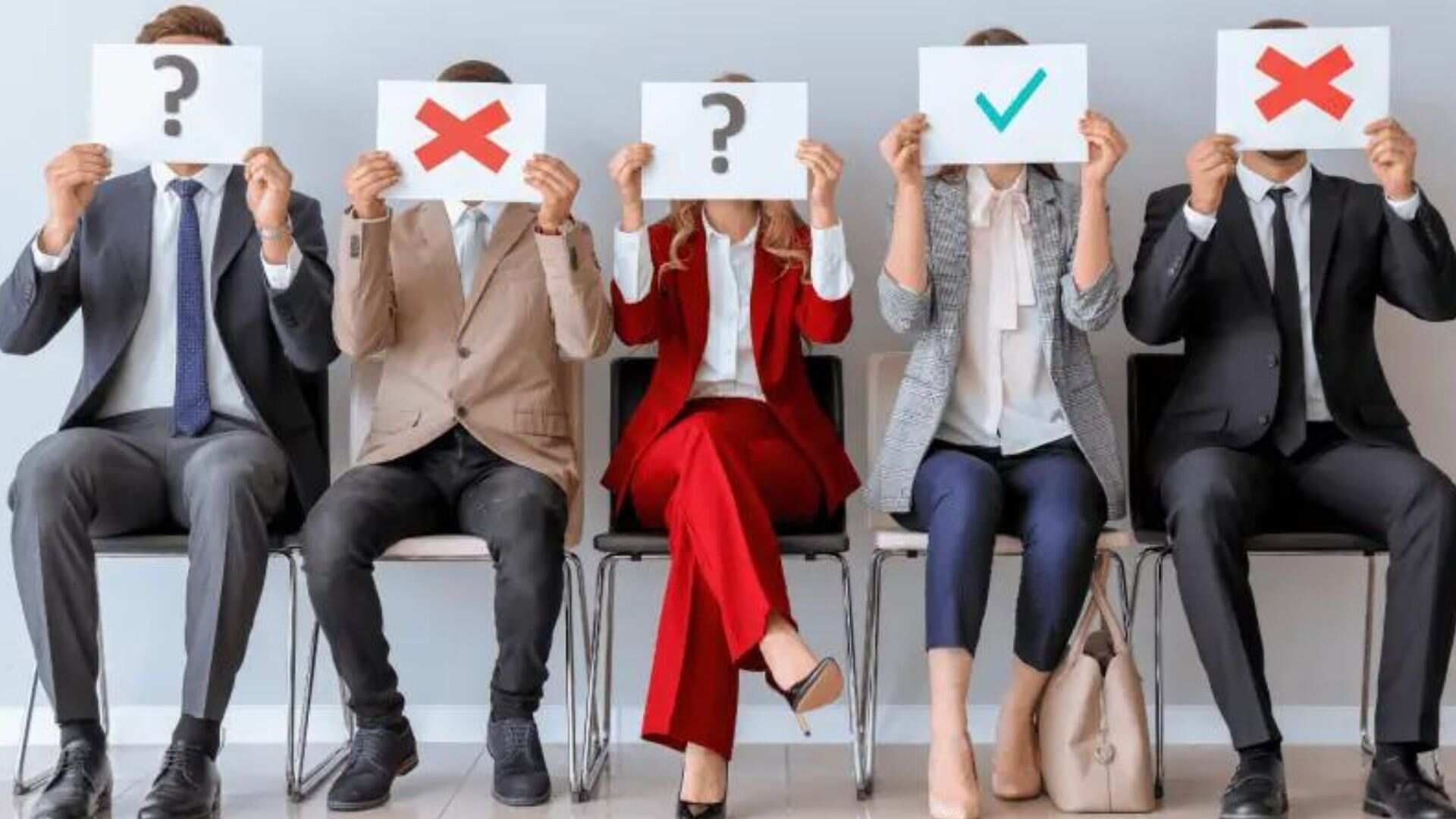 A menudo los reclutadores hacen preguntas relacionadas con sus pasatiempos, si tienen hijos o incluso si hay un talento artístico secreto.