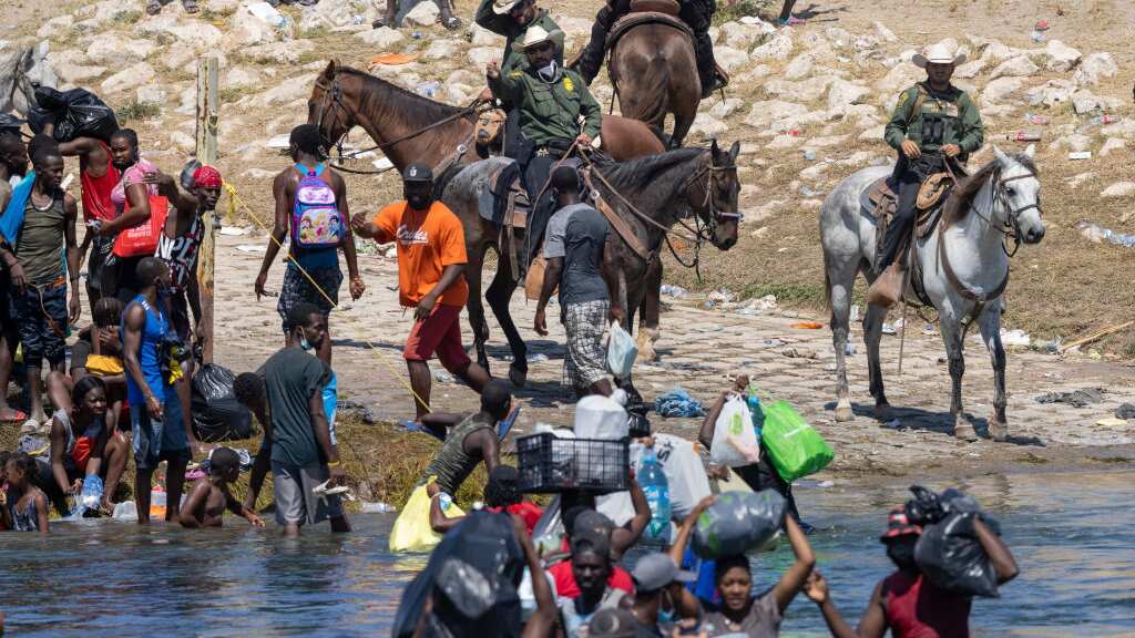 Expulsión de migrantes en Texas