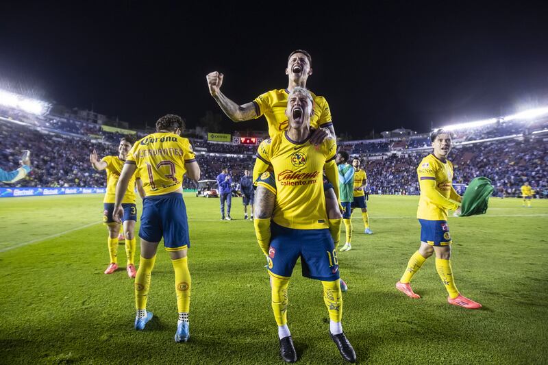 América