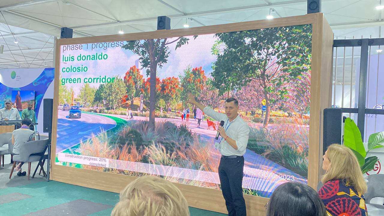 Colosio Riojas también destacó la creación del primer Sistema de Parques y Corredores Verdes.