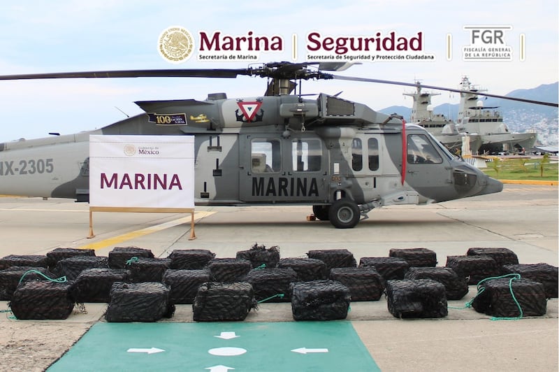 SEMAR incautó más de una tonelada de cocaína.