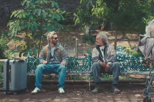 ‘Sobriedad me estás matando’: una comedia negra que provoca llega a las salas de cine