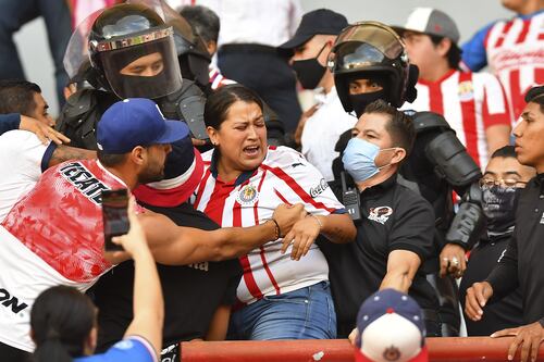 Con el Mundial 2026 en mente, Morena busca frenar la violencia en estadios y conciertos