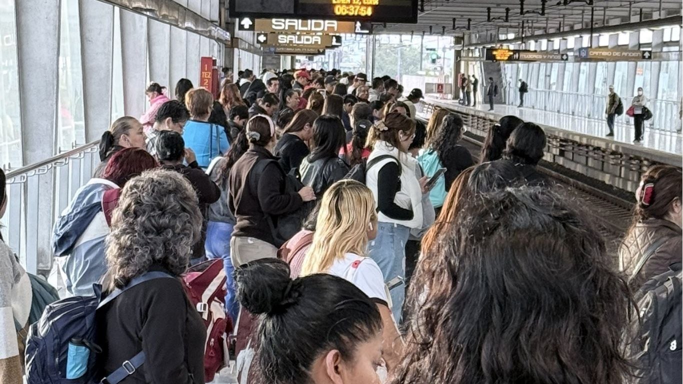 Sábado complicado en el Metro: Línea 2 mantiene cerradas estaciones clave y Línea 12 reporta saturación