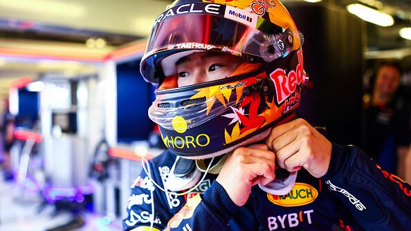 Yuki Tsunoda explota contra Red Bull