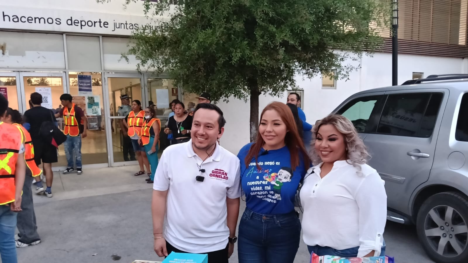 A la entrada se recibieron juguetes como acceso al festival vallenato.